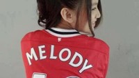 Selanjutnya ada Melody dari JKT48 yang juga Manchester United Fans. Foto: Istimewa