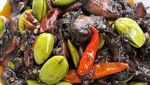 Makan Siang Apa? Gimana Kalau Pakai 10  Tumis Cumi Asin Pedas Ini!