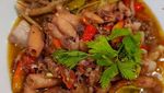 Makan Siang Apa? Gimana Kalau Pakai 10  Tumis Cumi Asin Pedas Ini!