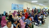 Foto: Pelayanan ini diberikan setiap Sabtu pada 10 Maret dan 24 Maret 201 pukul 08.00 WIB hingga selesai. Targetnya kami selesaikan pukul 17.00 WIB tetapi kalau lewat jam itu, kami akan selesaikan hingga malam juga, ujarnya, Sabtu (10/3/2018). Fotografer: Muhammad Taufiqqurrahman/detikcom