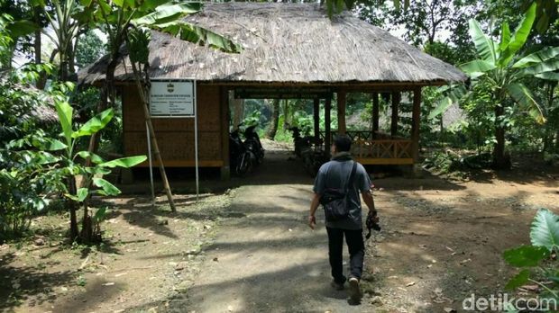 Kampung Adat Kuta
