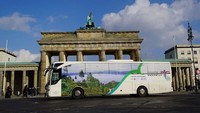 Momen Internationale Tourismus Borse 2017 dimanfaatkan Kementerian Pariwisata untuk memperkenalkan brand Wonderful Indonesia. Salah satunya melalui pemasangan logo Wonderful Indonesia ukuran jumbo di sejumlah bus di Berlin, Jerman (dok Kemenpar)