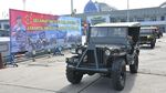Saat Jeep Willys Era Perang Dunia II Masuk Lambung KRI Teluk Amboina