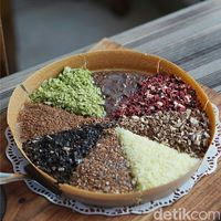 Martabak Markobar milik Gibran.