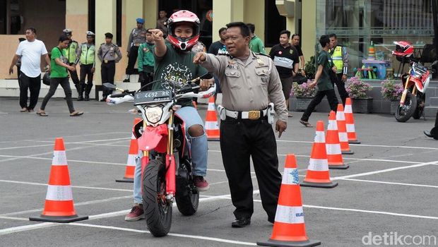 Bonek Wani Safety Riding/