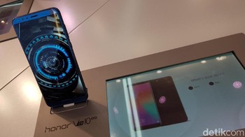 Huawei View 10 punya spesifikasi paling tinggi di antara ketiga smartphone yang akan dirilis Honor akhir Maret 2018 ini. Foto: detikINET/Achmad Rouzni Noor II