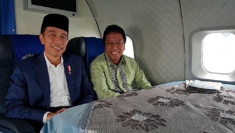 Rommy Sebut Warga NU Pantas Berharap Cawapres Jokowi dari Nahdliyin Rommy Sebut Warga NU Pantas Berharap Cawapres Jokowi dari Nahdliyin
