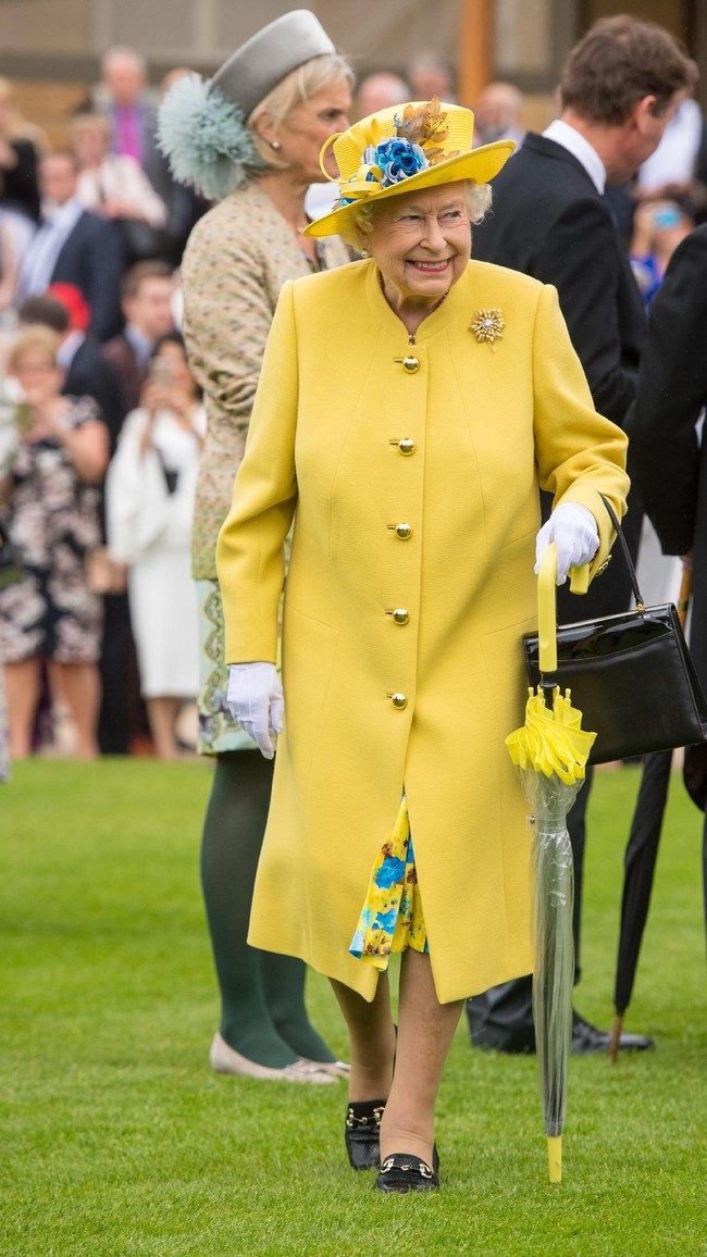 Di usianya yang sudah berkepala sembilan, Ratu Elizabeth II dari Inggris rupanya masih mendapat tempat di hati publik. Pekan depan, sebuah stasiun TV Inggris akan menayangkan dokumenter yang mengangkat kepedulian Ratu terhadap kelestarian lingkungan. (Foto: dok: Getty Images)