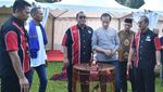 Jokowi Kalah di Lomba: Dari Balap Karung sampai Kicau Burung