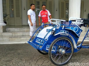 Pemprov Susun Aturan Operasi Becak di Jakarta