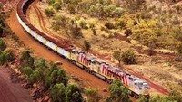 Layanan Kereta Api Rio Tinto di Australia. Kereta logistik untuk keperluan tambang ini yang memiliki daya dukung muatan sekitar 30.000 ton dan panjangnya mencapai 2.400 meter. Istimewa/Ten Insider.