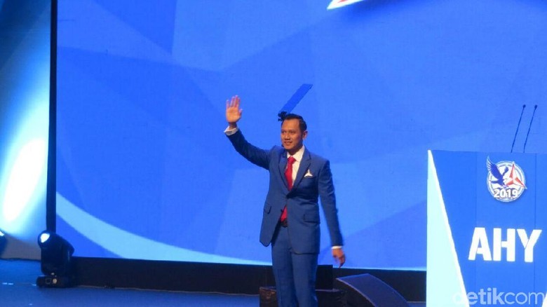 AHY Dilirik PDIP, Demokrat: Dia The Next Leader AHY Dilirik PDIP, Demokrat: Dia The Next Leader