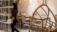 Kalau Anda dan teman-teman sedang plesir ke kawasan Kelapa Gading Jakarta Utara, cobalah mampir ke Monks Jakarta. Coffee shop ini bebas jadi studio foto untuk Anda. Foto: Istimewa