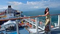 Mulai dari Bali, Thailand, sampai negara-negara Eropa pernah ia singgahi (Instagram/wulanguritno)