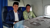 Rommy, yang duduk satu pesawat dengan Jokowi dalam perjalanan ke Cirebon, Minggu (11/3/2018), juga tak diajak ngobrol soal cawapres. Namun, dia mengaku ada obrolan soal pilpres dengan Jokowi.