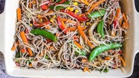 Makan malam mantap nih karena cita rasa Korea. Dinner is ready. Korean Japchae with arrowroot noodles (mie pati ganyong). Foto: instagram @sophienavita