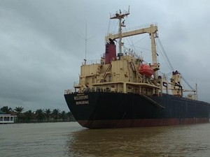 WN China ABK Milestone Jatuh dan Hilang di Sungai Musi
