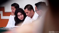 Ketiga bos First Travel (FT) Andika Surachman, Anniesa Hasibuan, dan Kiki Hasibuan kembali dijadwalkan melakukan persidangan hari ini. Sebanyak 11 saksi calon jemaah akan dihadirkan dalam persidangan lanjutan di Pengadilan Negeri Depok, Jl Boulevard, Cilodong, Senin (12/3/2018).