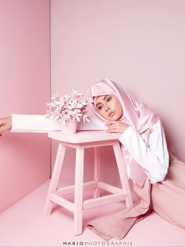 Tampil Dengan Gaya Ini, Hijab Kartika Putri Disebut Mirip Besek Gudeg