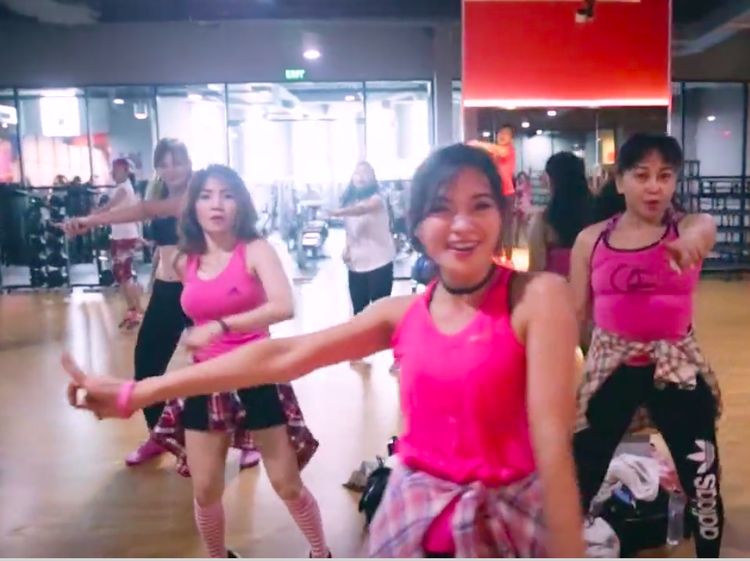 Foto: Deretan Selebriti yang Jaga Kebugaran Tubuh Lewat Zumba