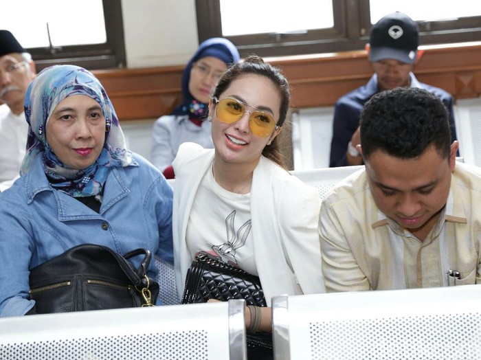 Cinta Ratu: Demi Allah Saya Tidak Pelet Roby Geisha