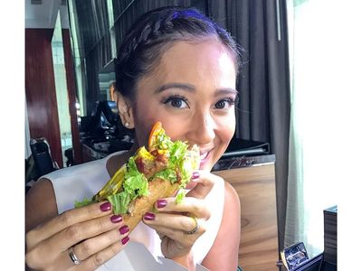 Pilih Jadi Vegetarian, Sophie Navita Sering Pamer Makanan Enak di Instagram