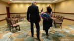 Potret Kehangatan Menteri Susi dan John Kerry