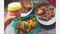 Kalau yang ini paket makan malam Sophie. Wah lengkap banget ya. Nggak takut kekenyangan tuh? Foto: instagram @sophienavita