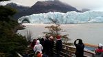 Pemandangan Menakjubkan Runtuhnya Gletser di Argentina