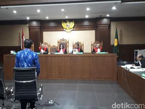 Kasus Suap Sapi-Kambing, Eks Panitera PN Jaksel Divonis 4 Tahun Bui