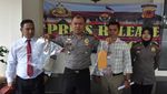 Foto: Barang Bukti Kasus Tewasnya Pendiri Matahari Hari Darmawan