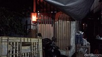 Ini rumah penjudi yang digerebek polisi di Sawah Besar. (Foto: Denita-detikcom)
