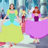 Cinderella diadaptasi Disney pada 1950, sedangkan kisah aslinya merupakan karangan Charles Perrault pada 1697 dengan judul The Little Glass Slipper. Saat pangeran mendatangi rumah-rumah untuk mencari pemilik sepatu kaca sebenarnya, ibu tiri Cinderella menyuruh dua saudari tirinya memotong jempol mereka agar sepatunya muat di kaki mereka, tapi usaha mengerikan itu tetap gagal. Ditambah lagi saat keduanya hadir di pernikahan Cinderella, dikisahkan burung-burung merpati mematoki mata dua saudari tiri yang jempol kakinya sudah putus itu. Foto: Dok. Buzzfeed