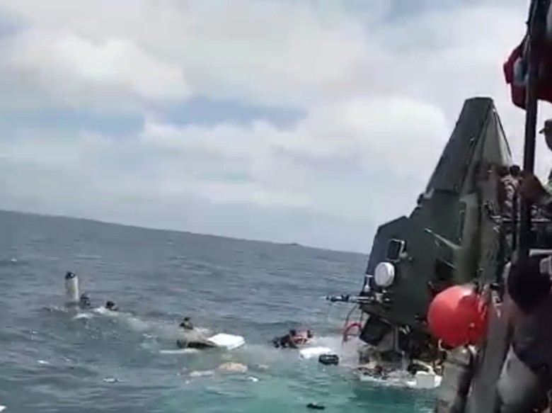 Tank dan Kapal TNI Tenggelam, Kelaikan Alutsista Disorot Tank dan Kapal TNI Tenggelam, Kelaikan Alutsista Disorot
