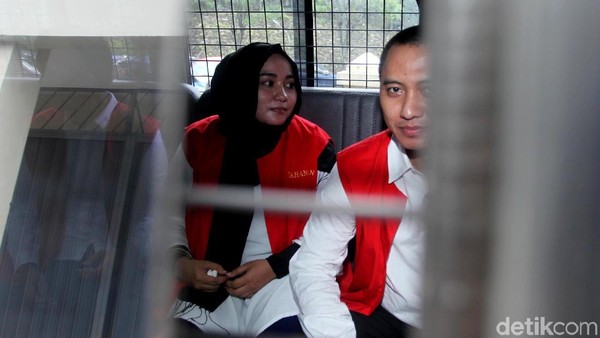Bos First Travel Terbukti Cuci Uang Rp 905 Miliar Duit Jemaah Umrah Bos First Travel Terbukti Cuci Uang Rp 905 Miliar Duit Jemaah Umrah