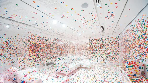 Ratusan Bola 'Narsis' Yayoi Kusama Segera Sapa Pengunjung