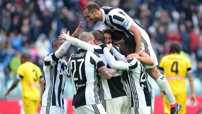 Foto: Juventus Rebut Puncak Klasemen Serie A