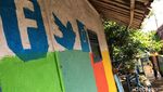 Penuh Warna di Kampung Buricak Burinong