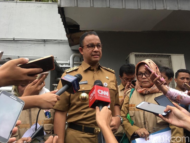 Anies akan Cek Sumur Resapan di Gedung Pemprov dan Balai Kota Anies akan Cek Sumur Resapan di Gedung Pemprov dan Balai Kota
