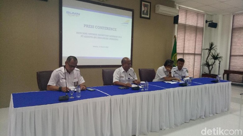 KAI Siapkan 393 Kereta Libur Lebaran 2018, Tiket Bisa 