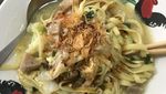 Pintar Memasak, Kalina Oktarani Bikin Sendiri Mie Godok hingga Sambal Terasi