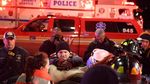 Detik-detik Penyelamatan Korban Helikopter Jatuh di New York