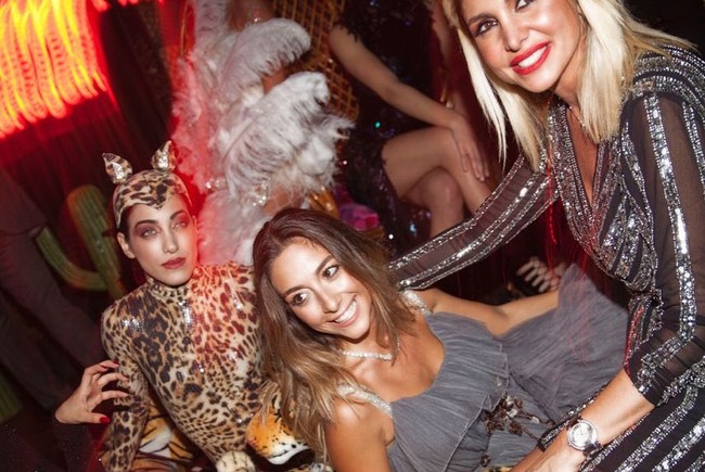 Dalam dunia sosialita, sosok Mina Basaran sudah dikenal di Turki. Menjadi anak konglomerat, dia pun kerap muncul di majalah fashion mulai dari Bazaar hingga Vogue Turki. Foto: Dok. Instagram Mina Basaran