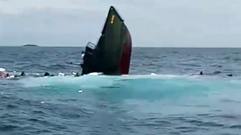 TNI AD Investigasi Kapal Kodam Jaya Tenggelam di Kepulauan Seribu TNI AD Investigasi Kapal Kodam Jaya Tenggelam di Kepulauan Seribu