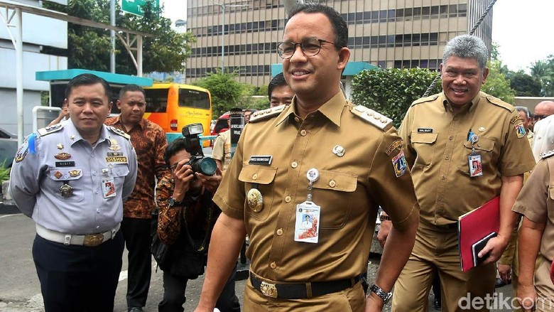 Anies: Nanti, Saya Cek Perkembangan Pipa Gas Bocor Anies: Nanti, Saya Cek Perkembangan Pipa Gas Bocor