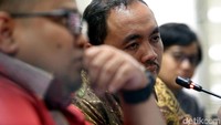 Hal itu disampaikan langsung oleh komisioner Bawaslu Rahmat Bagja didampingi anggota Bawaslu M Afifudin, di Kantor Bawaslu, Jalan MH Thamrin, Jakarta Pusat, Senin (12/03/2018).