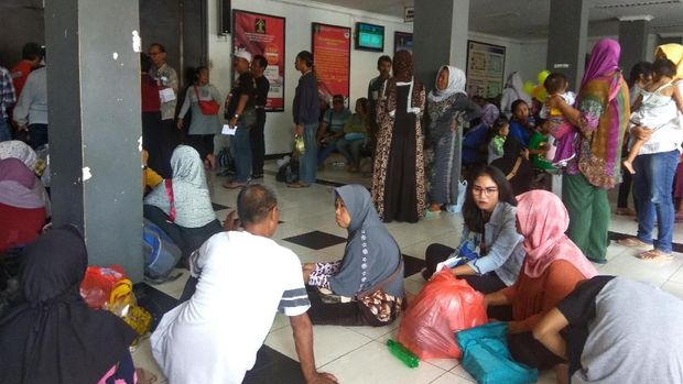 Suasana besuk di Rutan Medaeng