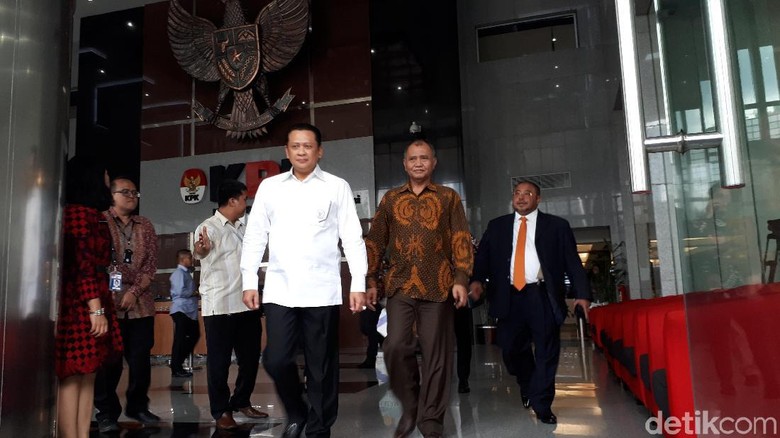 Bamsoet Minta KPK Bikin Kajian soal Pilkada Rentan Korupsi Bamsoet Minta KPK Bikin Kajian soal Pilkada Rentan Korupsi