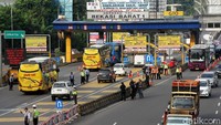 Kakorlantas Polri Irjen Royke Lumowa mengatakan sistem ganjil genap di Tol Bekasi akan membuat jalan lancar sekitar 20%.