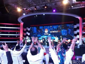 Melihat Kembali Keseruan Debat Perdana Pilgub Jabar